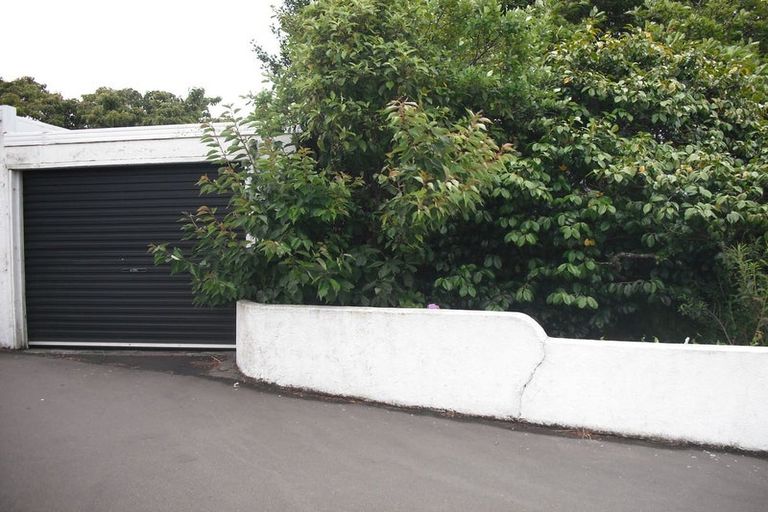 Photo of property in 116 Karori Road, Karori, Wellington, 6012
