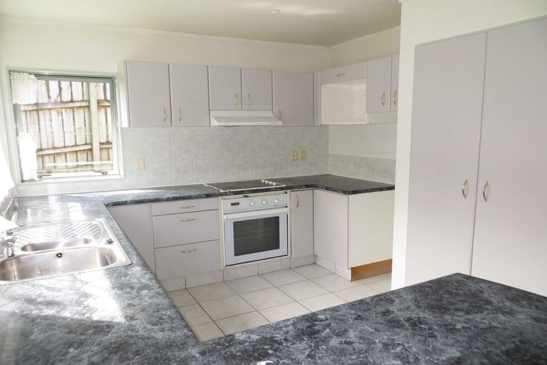 Photo of property in 1/11 Rakaia Rise, Clover Park, Auckland, 2019