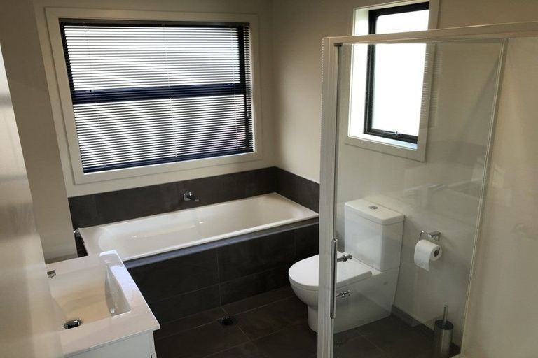 Photo of property in 3 Violet Way, Lower Shotover, Queenstown, 9304