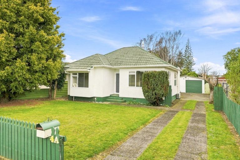 Photo of property in 4a Caffray Avenue, Aramoho, Whanganui, 4500