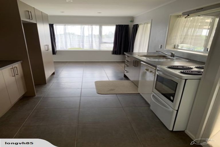 Photo of property in 6 Courant Place, Clover Park, Auckland, 2019