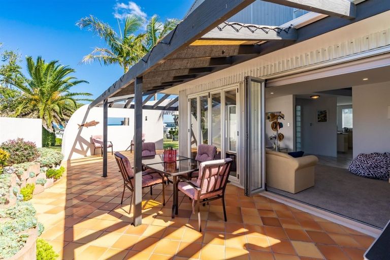 Photo of property in 43 Cullen Street, Mangawhai Heads, Mangawhai, 0505