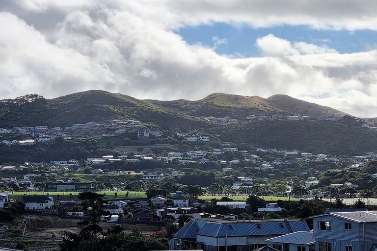 Photo of property in 63 Sheridan Terrace, Johnsonville, Wellington, 6037