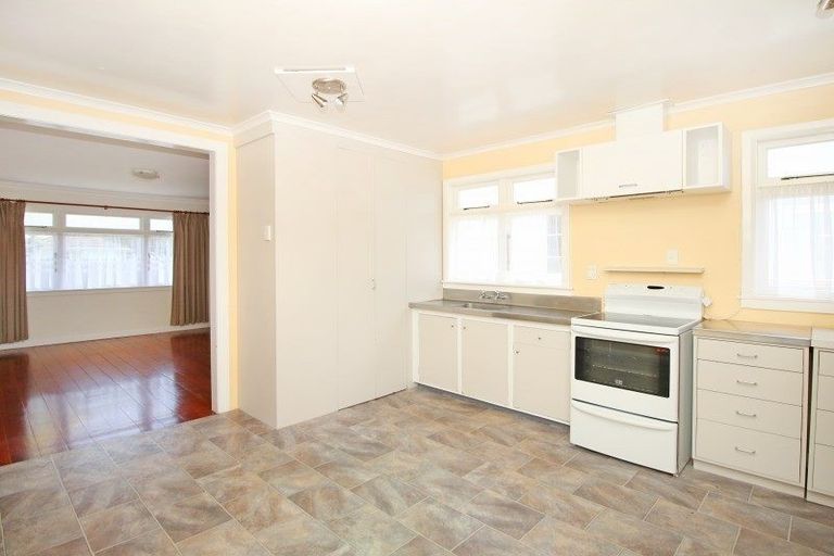 Photo of property in 147 Vogel Street, Roslyn, Palmerston North, 4414