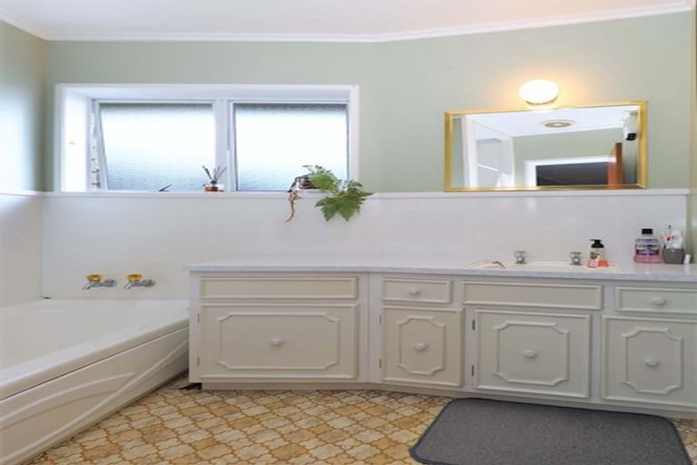 Photo of property in 114 Centennial Avenue, Te Aroha, 3320