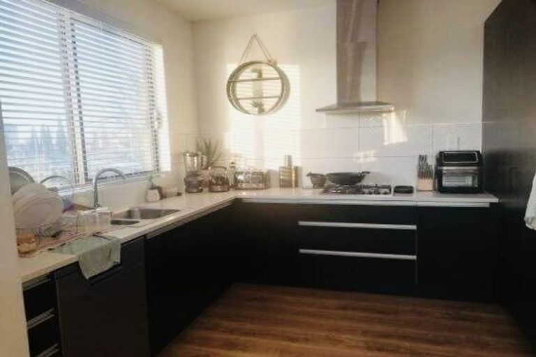 Photo of property in 85 Te Aparangi Road, Papakura, 2110
