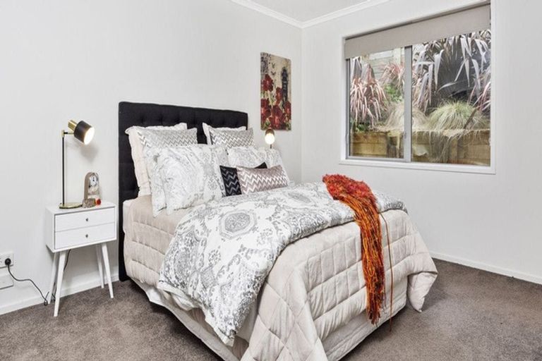 Photo of property in 4 Mcneish Place, Pokeno, 2402