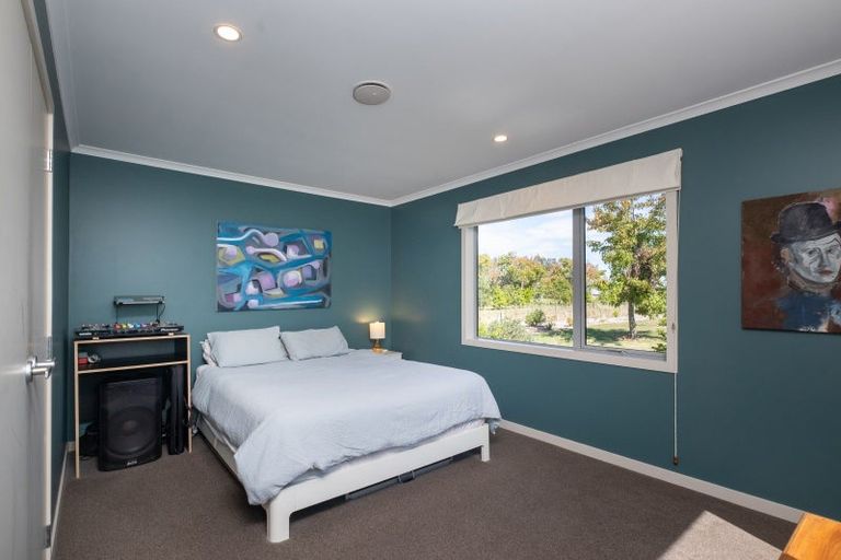 Photo of property in 9 Pedersen Road, Haumoana, 4102