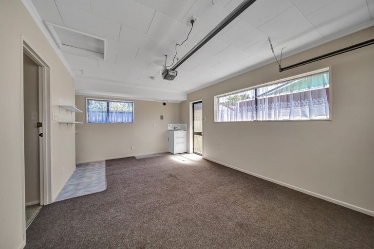 Photo of property in 1 Price Street, Westown, New Plymouth, 4310