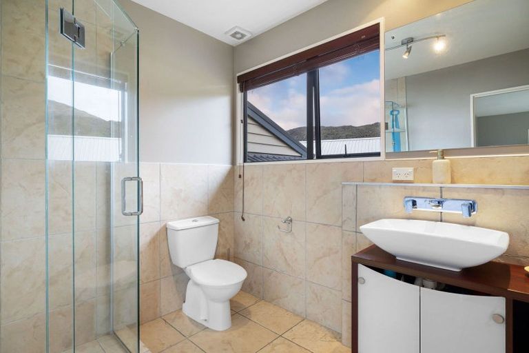 Photo of property in 19 Bracken Street, Arrowtown, 9302