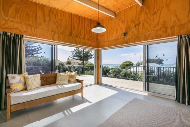 Photo of property in 61 Airini Road, Waimarama, Havelock North, 4294