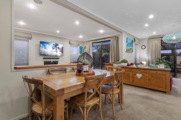 Photo of property in 122 Westmorland Rise, Bethlehem, Tauranga, 3110