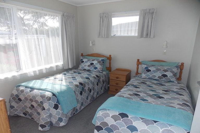 Photo of property in 45 Sutherland Crescent, Westbrook, Palmerston North, 4412