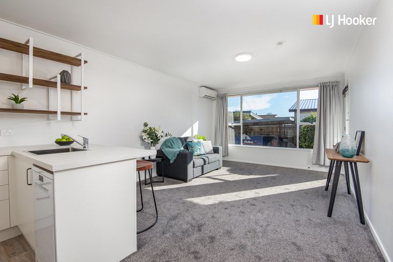 Photo of property in 28 Forfar Street, Mosgiel, 9024