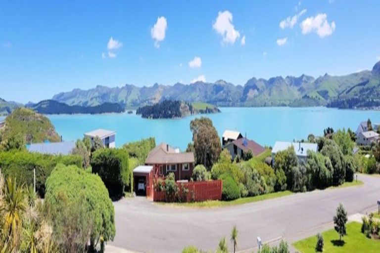 Photo of property in 17 James Drive, Diamond Harbour, Lyttelton, 8971