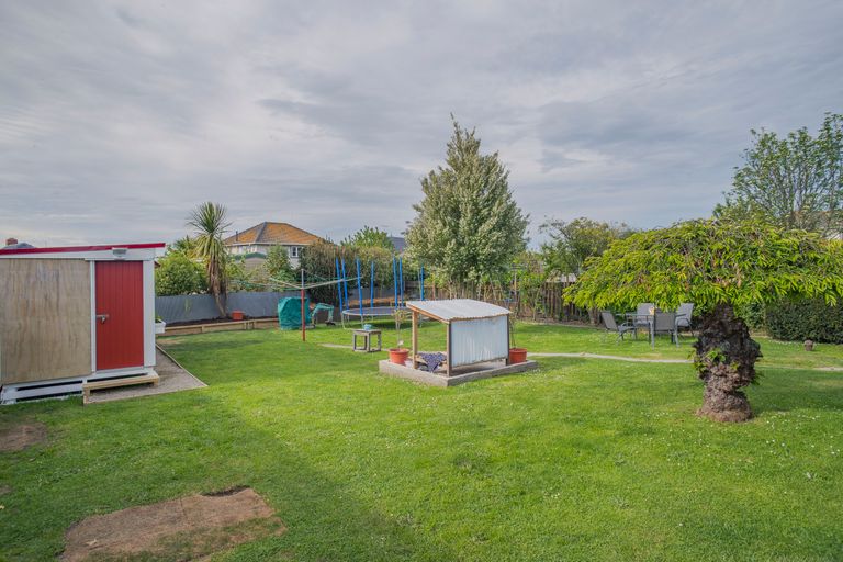 Photo of property in 8 Tay Street, Waimataitai, Timaru, 7910