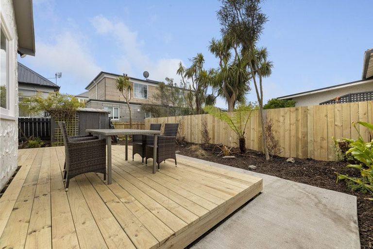 Photo of property in 19 West Avenue, Saint Clair, Dunedin, 9012