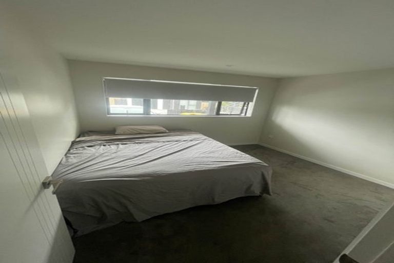 Photo of property in 33 Kapehu Road, Silverdale, 0932