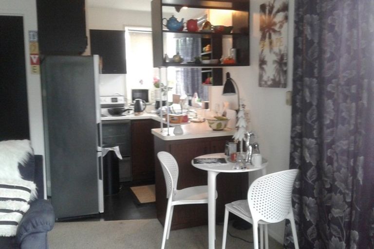 Photo of property in 66b Main North Road, Woodend, 7610