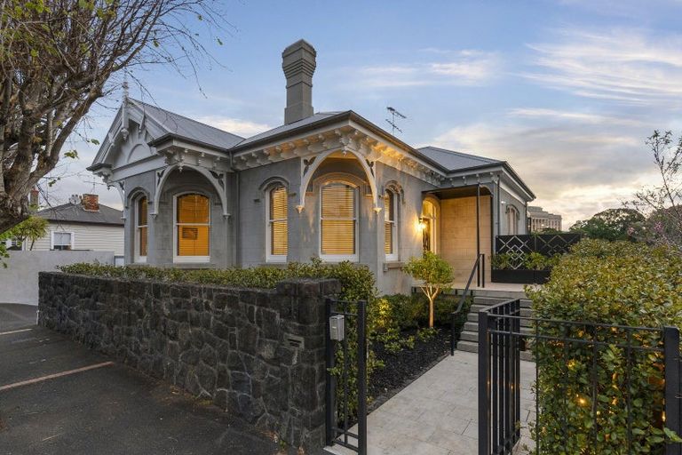 Photo of property in 19 Birdwood Crescent, Parnell, Auckland, 1052