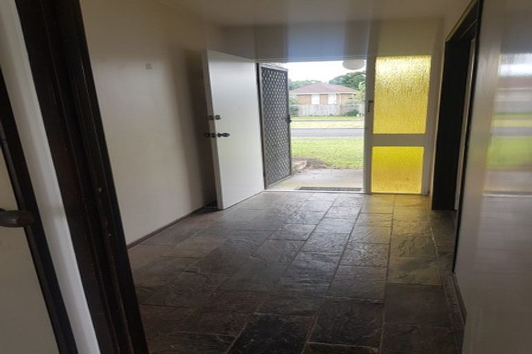 Photo of property in 45 Meadway, Sunnyhills, Auckland, 2010