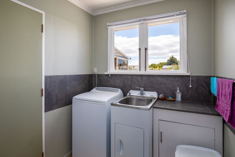 Photo of property in 38 Clutha Street, Alexandra, 9320