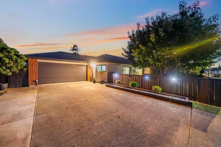 Photo of property in 28 Tararua Street, Trentham, Upper Hutt, 5018