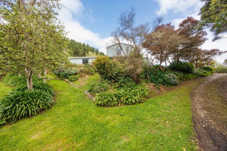 Photo of property in 484 Finnis Road, Pohangina, Feilding, 4775
