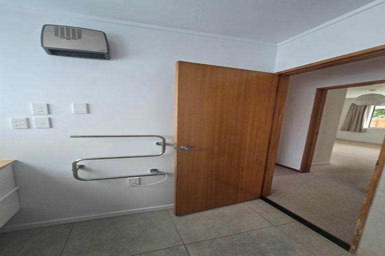 Photo of property in 1/320 Pukehangi Road, Sunnybrook, Rotorua, 3015