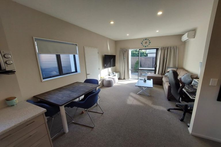 Photo of property in 4/49 Charles Street, Waltham, Christchurch, 8011