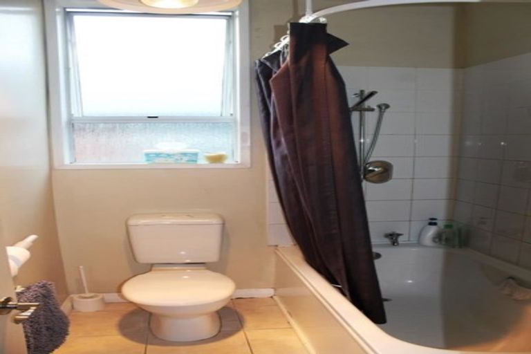 Photo of property in 6 Douglas Street, Saint Kilda, Dunedin, 9012