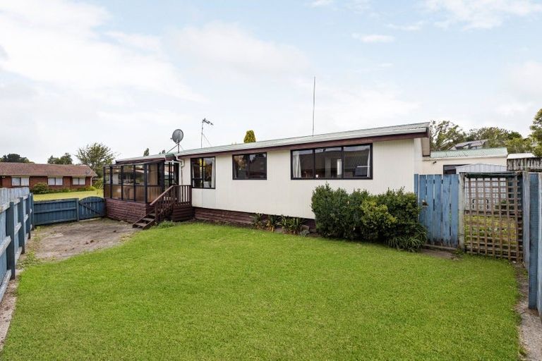 Photo of property in 14 Tupelo Street, Pukete, Hamilton, 3200