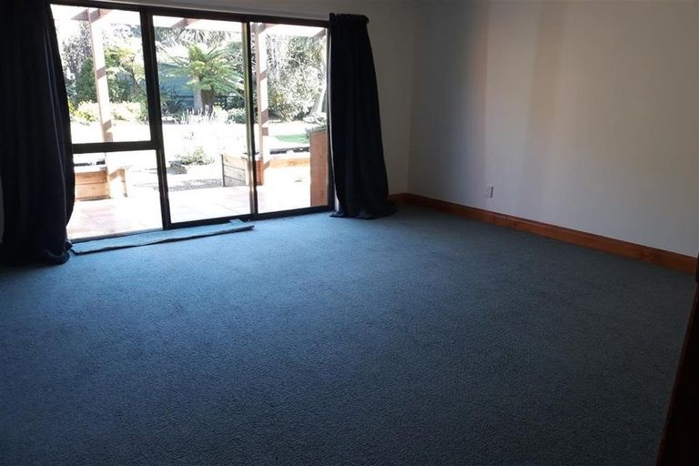 Photo of property in 10 Wi Pere Street, Manakau, Levin, 5573