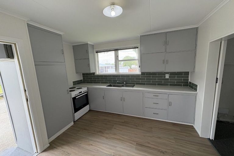 Photo of property in 30a Benge Crescent, Clouston Park, Upper Hutt, 5018