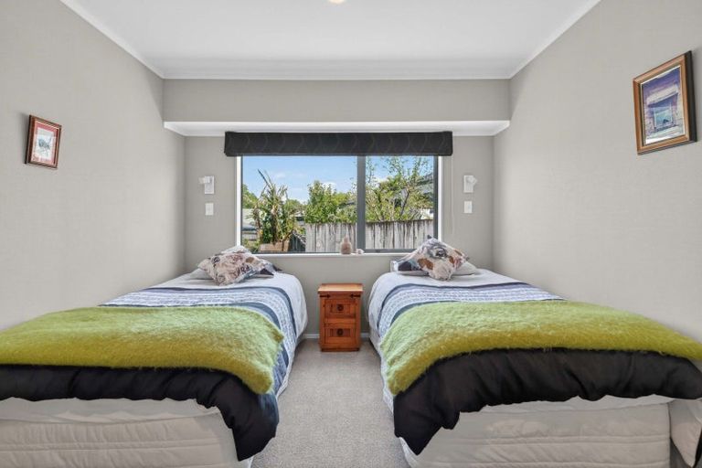 Photo of property in 11 Harlech Glen, Bethlehem, Tauranga, 3110