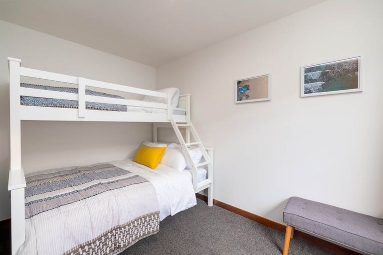 Photo of property in 4/53 Beachville Road, Redcliffs, Christchurch, 8081