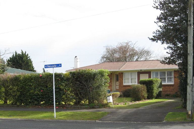 Photo of property in 43 Nevada Road, Silverdale, Hamilton, 3216