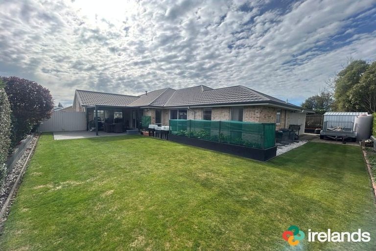 Photo of property in 23 Mokihi Gardens, Hillmorton, Christchurch, 8024