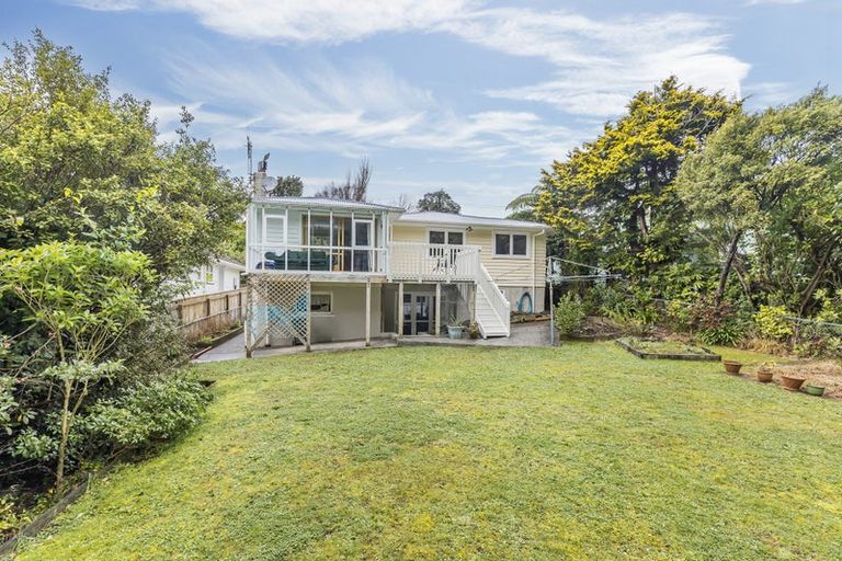 Photo of property in 58 Chester Road, Tawa, Wellington, 5028