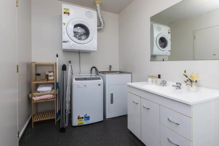 Photo of property in 116 Clarence Street, Riccarton, Christchurch, 8011