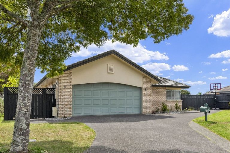 Photo of property in 11 Checkerberry Court, Henderson, Auckland, 0612
