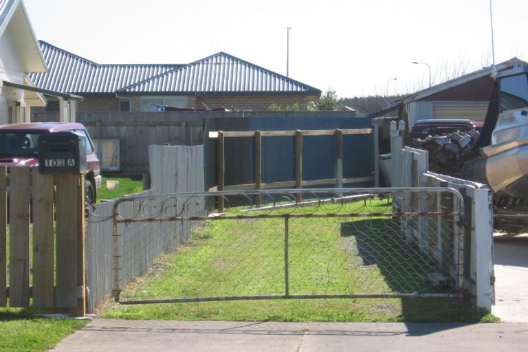 Photo of property in 103a Seabury Avenue, Foxton Beach, Foxton, 4815