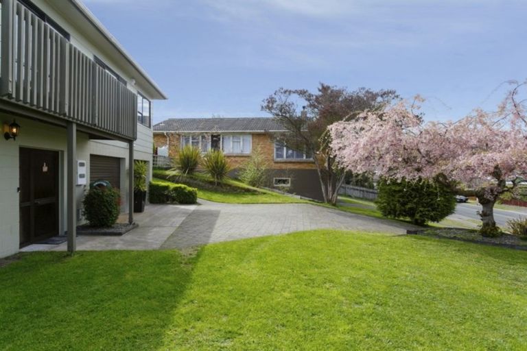 Photo of property in 118 Taupo View Road, Taupo, 3330