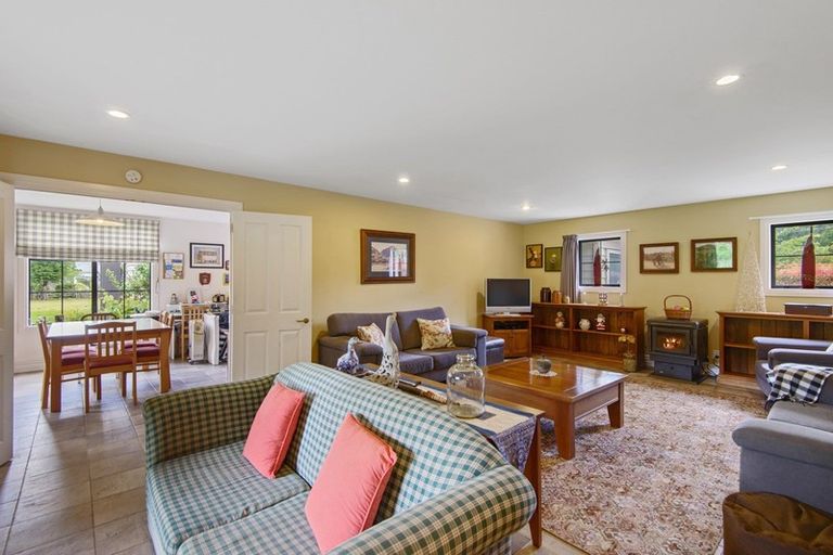 Photo of property in 1 Union Street, Glentunnel, 7673