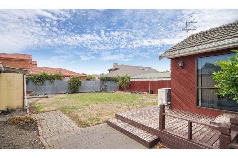 Photo of property in 76 Teesdale Street, Burnside, Christchurch, 8053