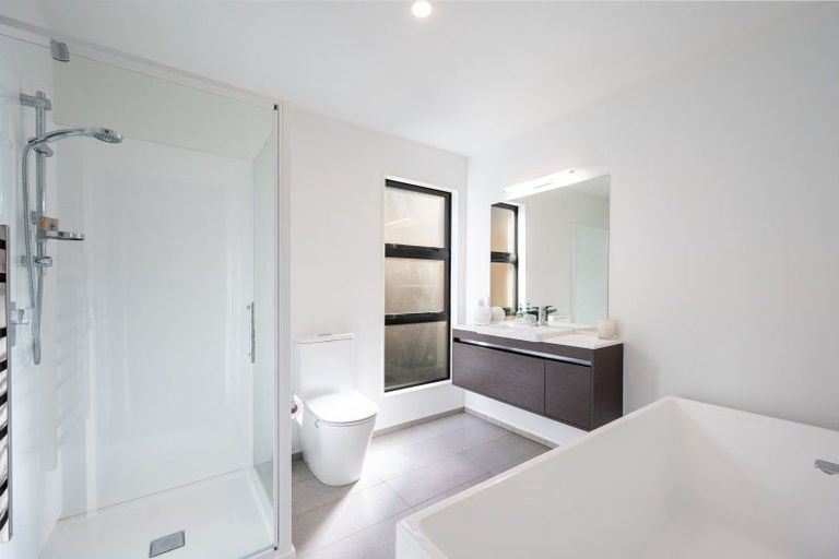 Photo of property in 8 Calamaras Street, Enner Glynn, Nelson, 7011
