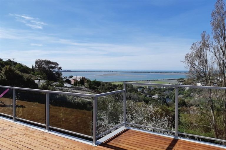 Photo of property in 93 Mount Pleasant Road, Mount Pleasant, Christchurch, 8081