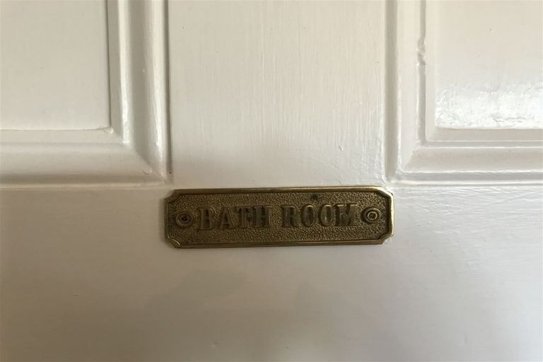 Photo of property in 9 Grammar Street, Kimbolton, 4777