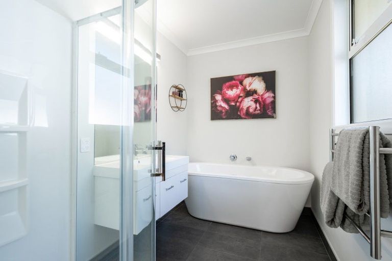 Photo of property in 12 Fallow Place, Richmond, 7020