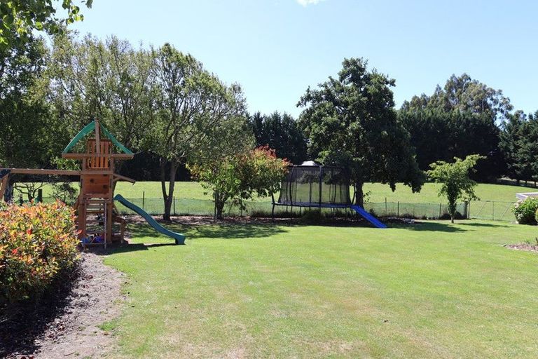 Photo of property in 106 Tutu Hill Road, Weston, Oamaru, 9491